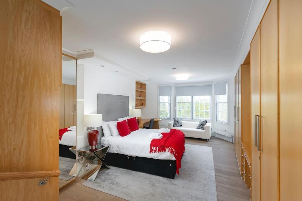 ' Luxury & Spacious 4 Bed 4 Bath Apartment ' London Luaran gambar